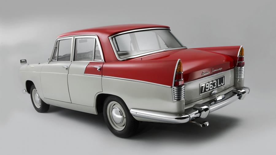  Austin A55 Cambridge Mark II Saloon 1959 года  (фото 10 из 18)